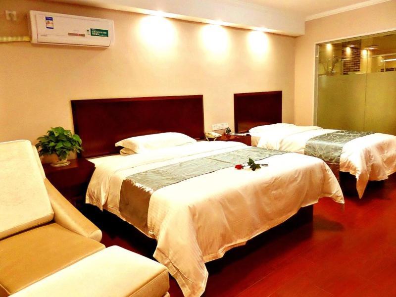 Greentree Inn Jiangxi Jindezhen People Square Jindin Business Hotel Цзиндэчжэнь Экстерьер фото