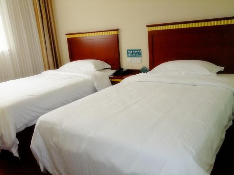 Greentree Inn Jiangxi Jindezhen People Square Jindin Business Hotel Цзиндэчжэнь Экстерьер фото