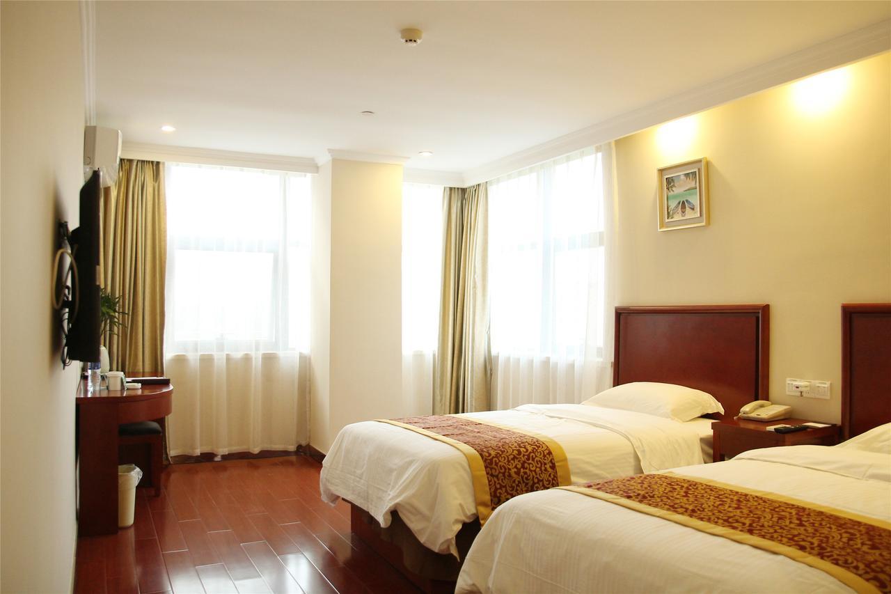 Greentree Inn Jiangxi Jindezhen People Square Jindin Business Hotel Цзиндэчжэнь Экстерьер фото