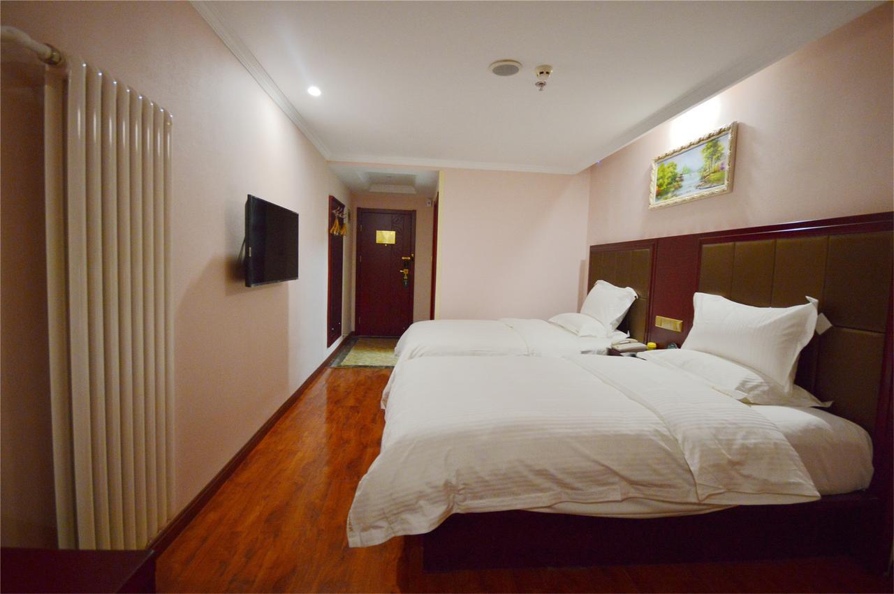 Greentree Inn Jiangxi Jindezhen People Square Jindin Business Hotel Цзиндэчжэнь Экстерьер фото