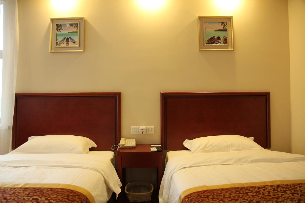 Greentree Inn Jiangxi Jindezhen People Square Jindin Business Hotel Цзиндэчжэнь Экстерьер фото